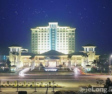 Grand View Hotel Dongguan  Bagian luar foto